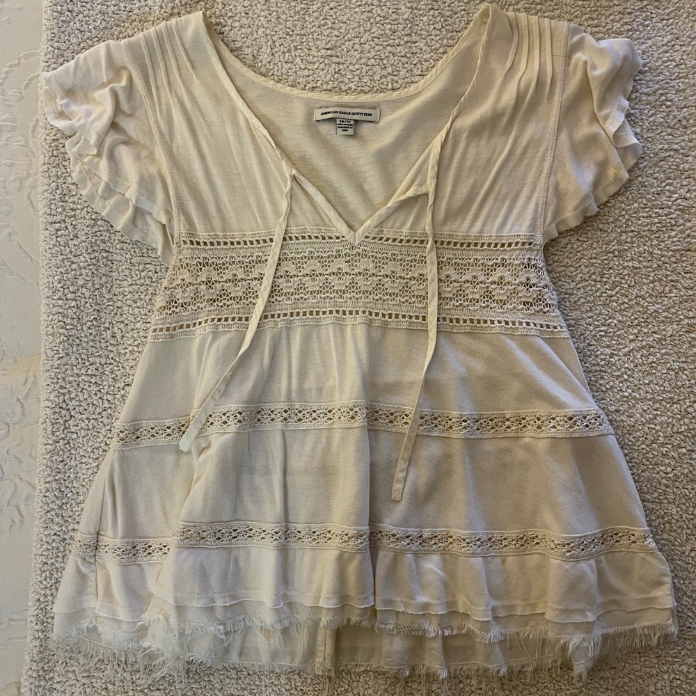 American Eagle White Shirt